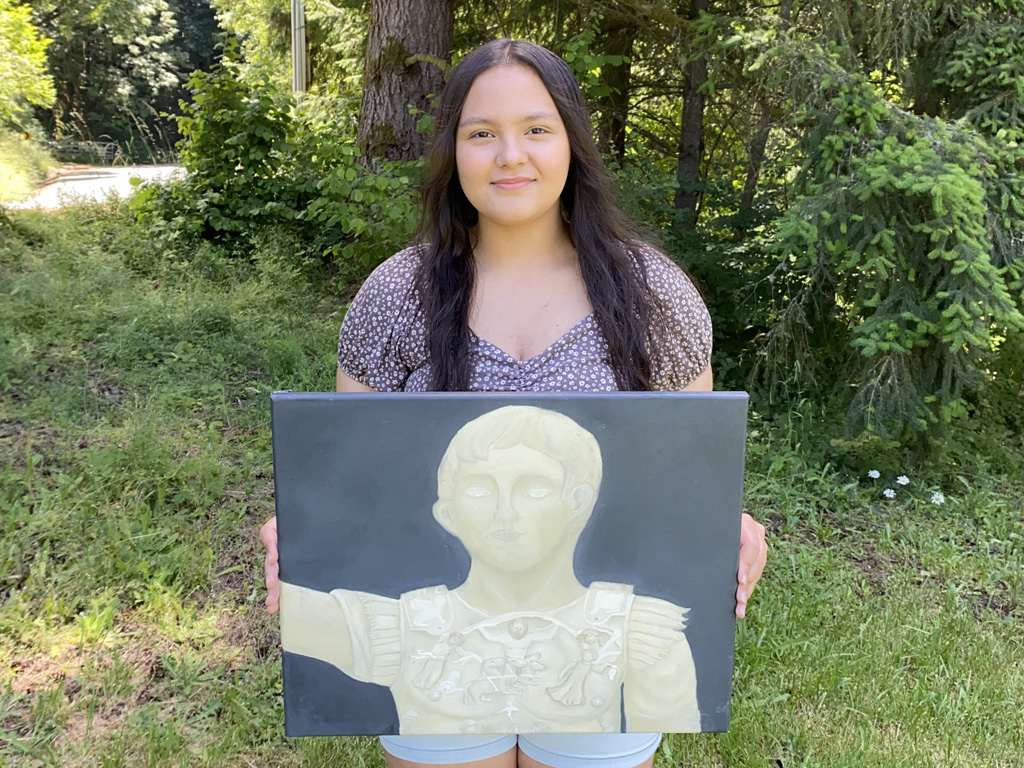 Araylia Martinez, 2024 Art Scholarship Winner